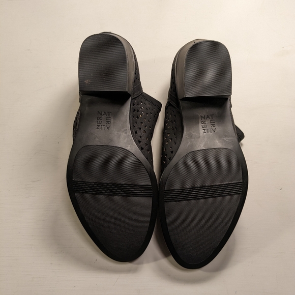 ๐ค Naturalizer Wanita Perforated Ankle Booties, 8W, NWOB - Picture 8 of 12